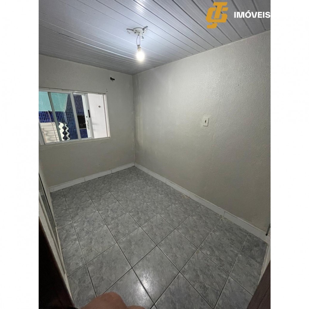 Casa à venda com 3 quartos, 114m² - Foto 13