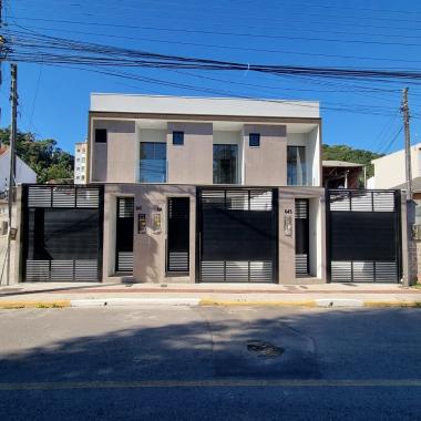  Sobrado à venda no bairro Tabuleiro - Camboriú/SC 