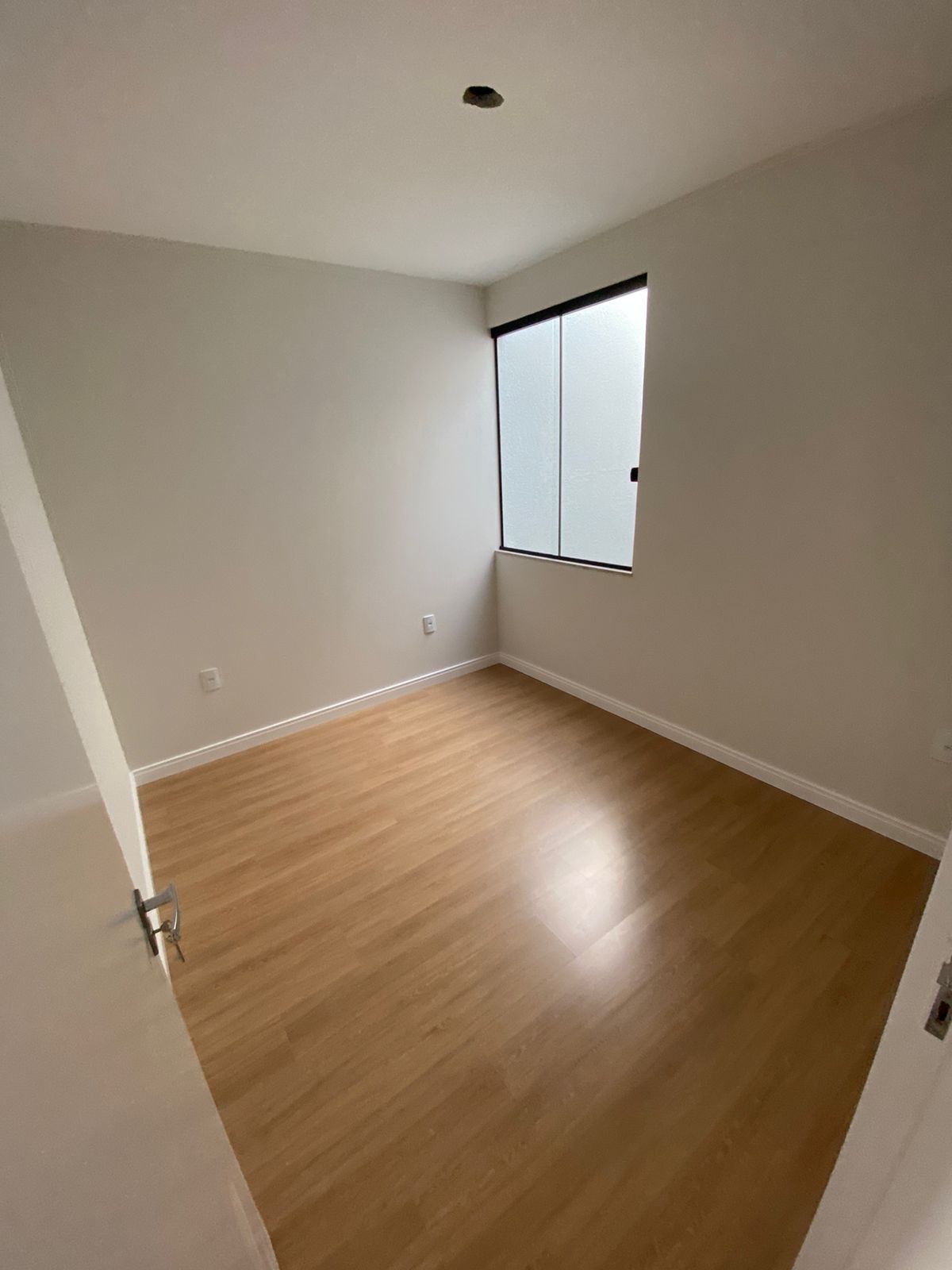 Casa à venda com 3 quartos, 108m² - Foto 9