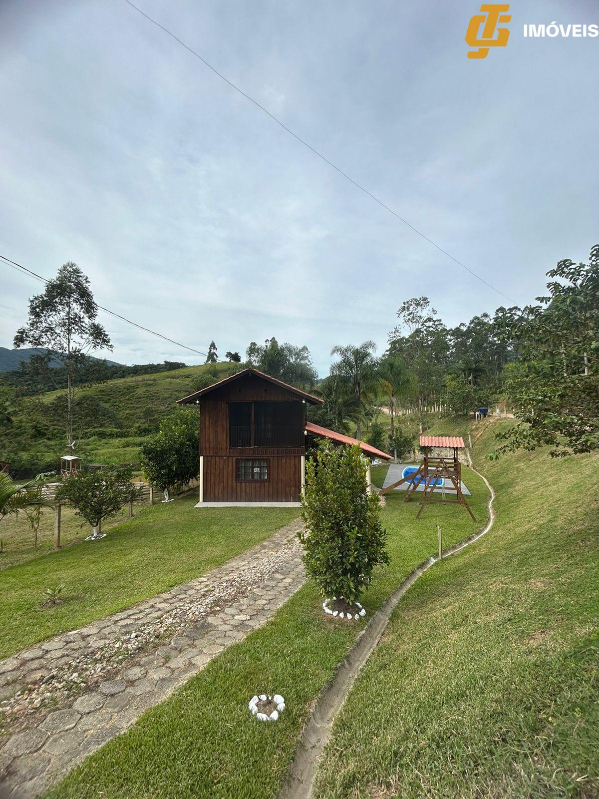 Fazenda à venda com 2 quartos, 1000m² - Foto 2