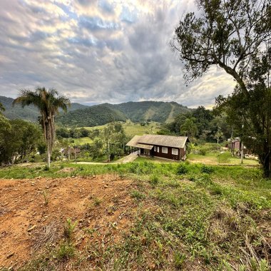 Terreno Rural no Rio do Meio - Camboriú