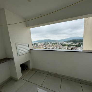 Apto Completo em Camboriú