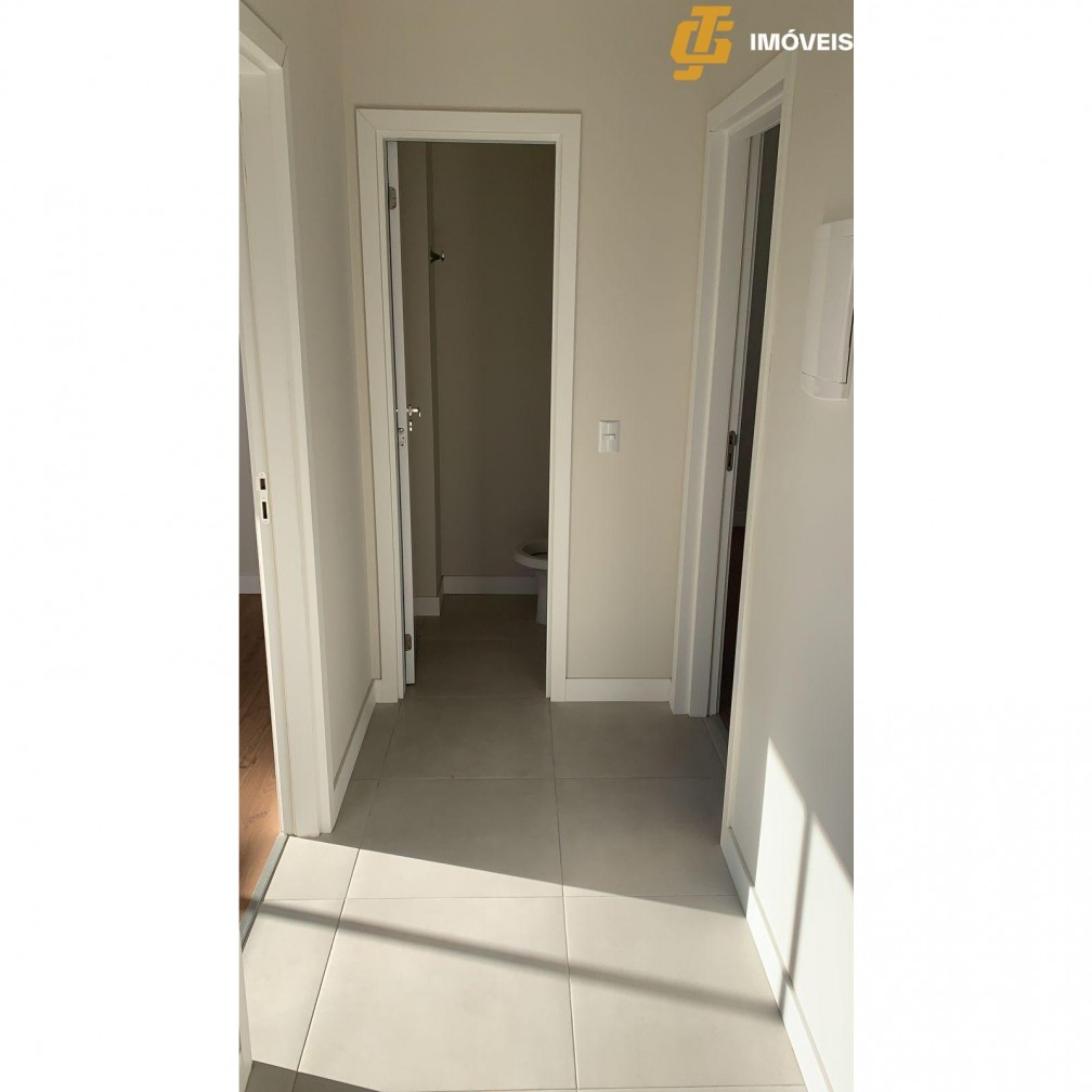 Apartamento à venda com 2 quartos, 78m² - Foto 2