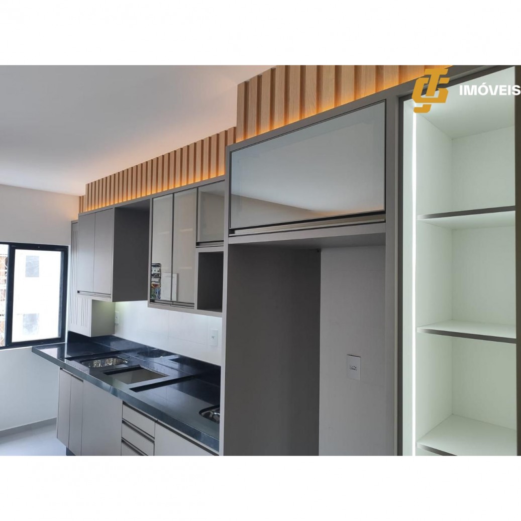 Apartamento à venda com 2 quartos, 66m² - Foto 1