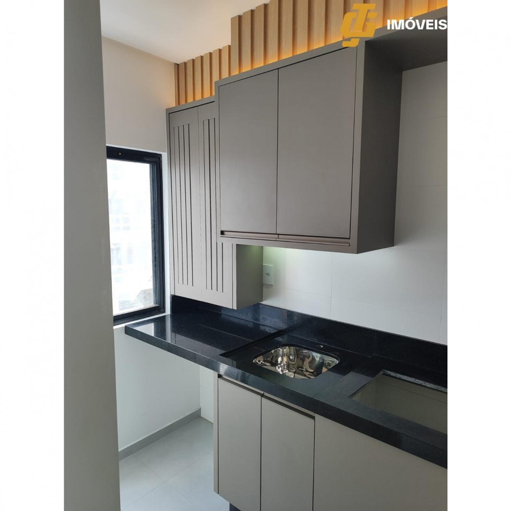 Apartamento à venda com 2 quartos, 66m² - Foto 4