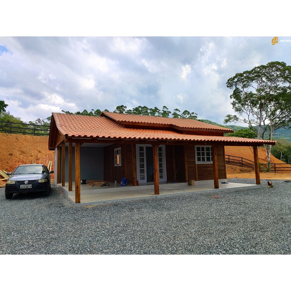 Fazenda à venda com 2 quartos, 11000m² - Foto 1