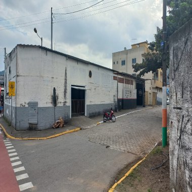 Dois Terrenos Comerciais em Camboriú