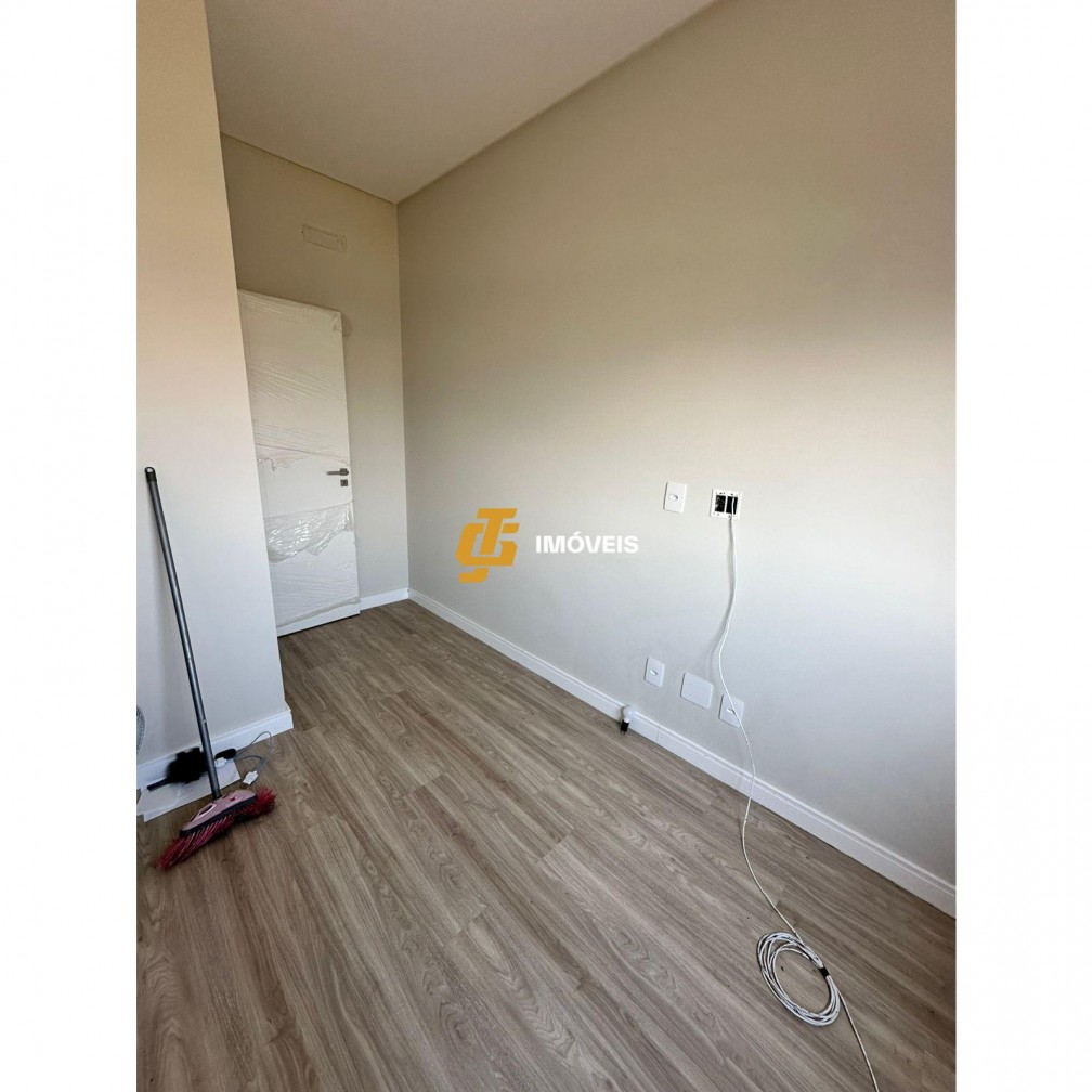 Casa à venda com 3 quartos, 145m² - Foto 14