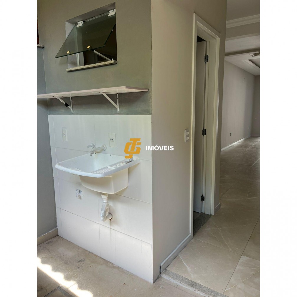 Casa à venda com 2 quartos, 64m² - Foto 17