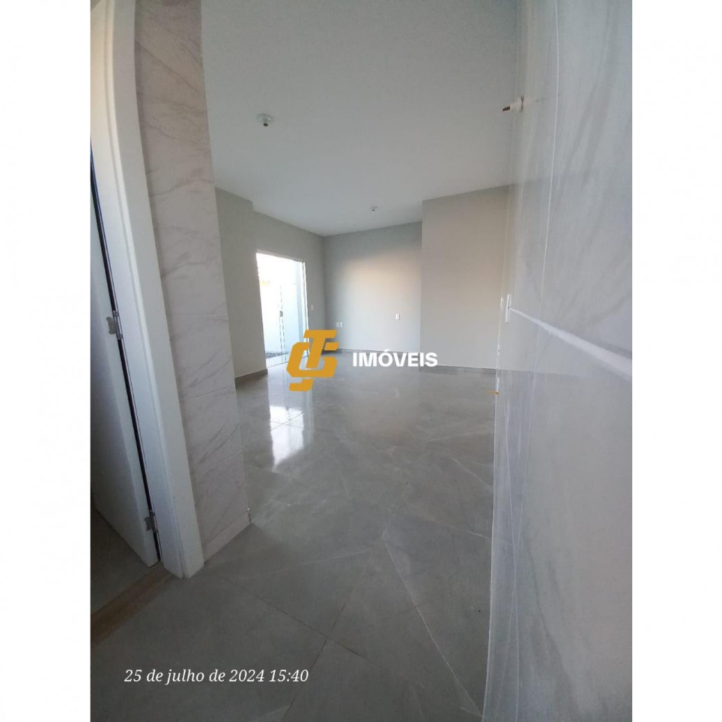 Casa à venda com 2 quartos, 62m² - Foto 11