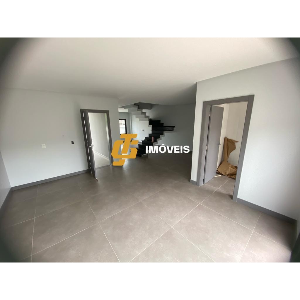 Casa à venda com 3 quartos, 165m² - Foto 3