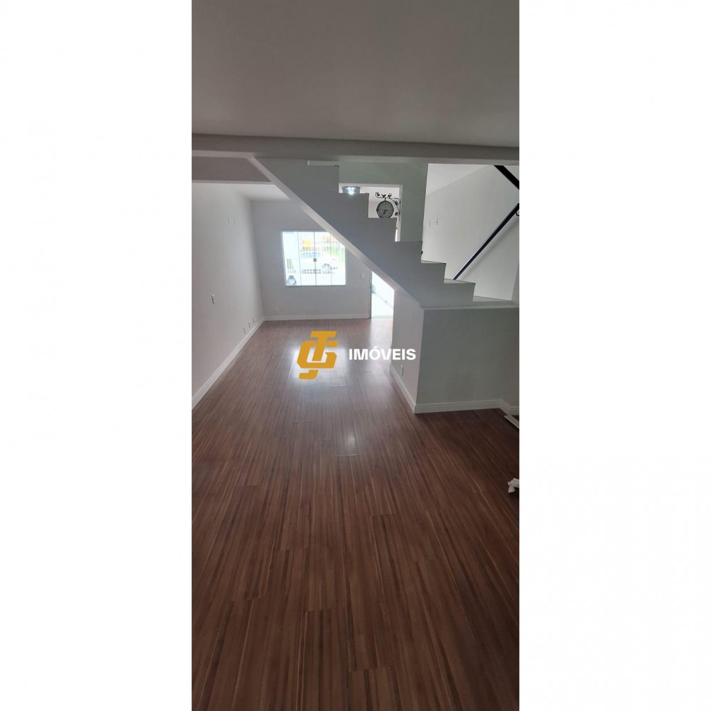 Casa à venda com 2 quartos, 69m² - Foto 10