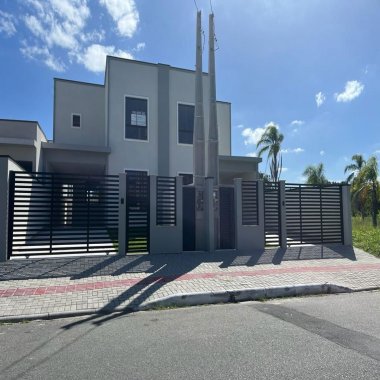 Sobrado de Alto Padrão em Nova Esperança – Balneário Camboriú