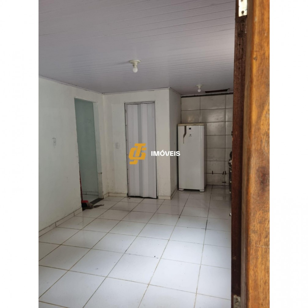 Casa à venda com 2 quartos, 198m² - Foto 5