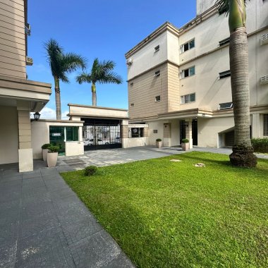 Apartamento Mobiliado com 2 Dormitórios em Balneário Camboriú