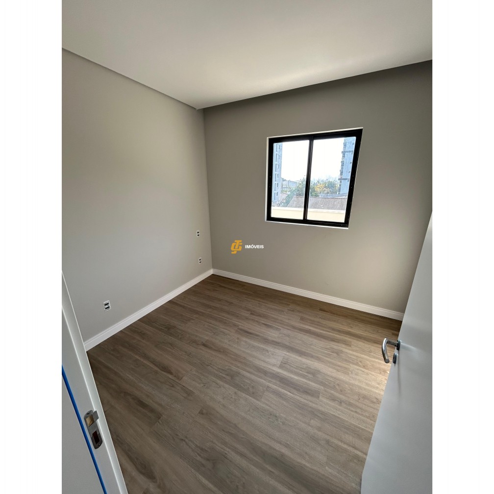 Apartamento à venda com 3 quartos, 93m² - Foto 14