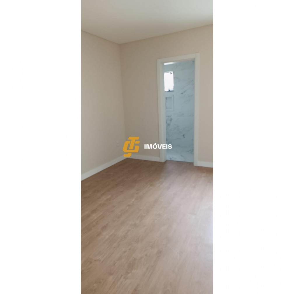 Casa à venda com 2 quartos, 84m² - Foto 11