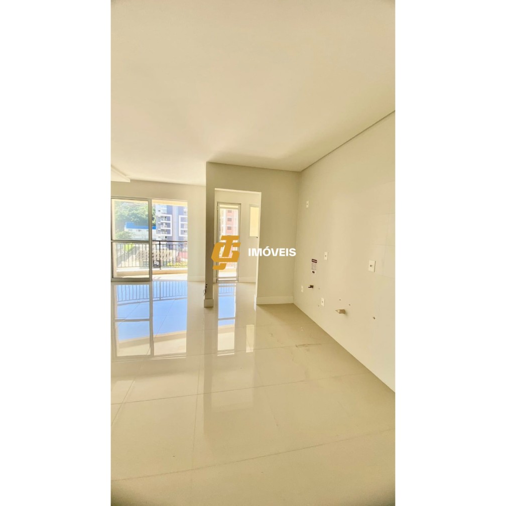 Apartamento à venda com 2 quartos, 77m² - Foto 11