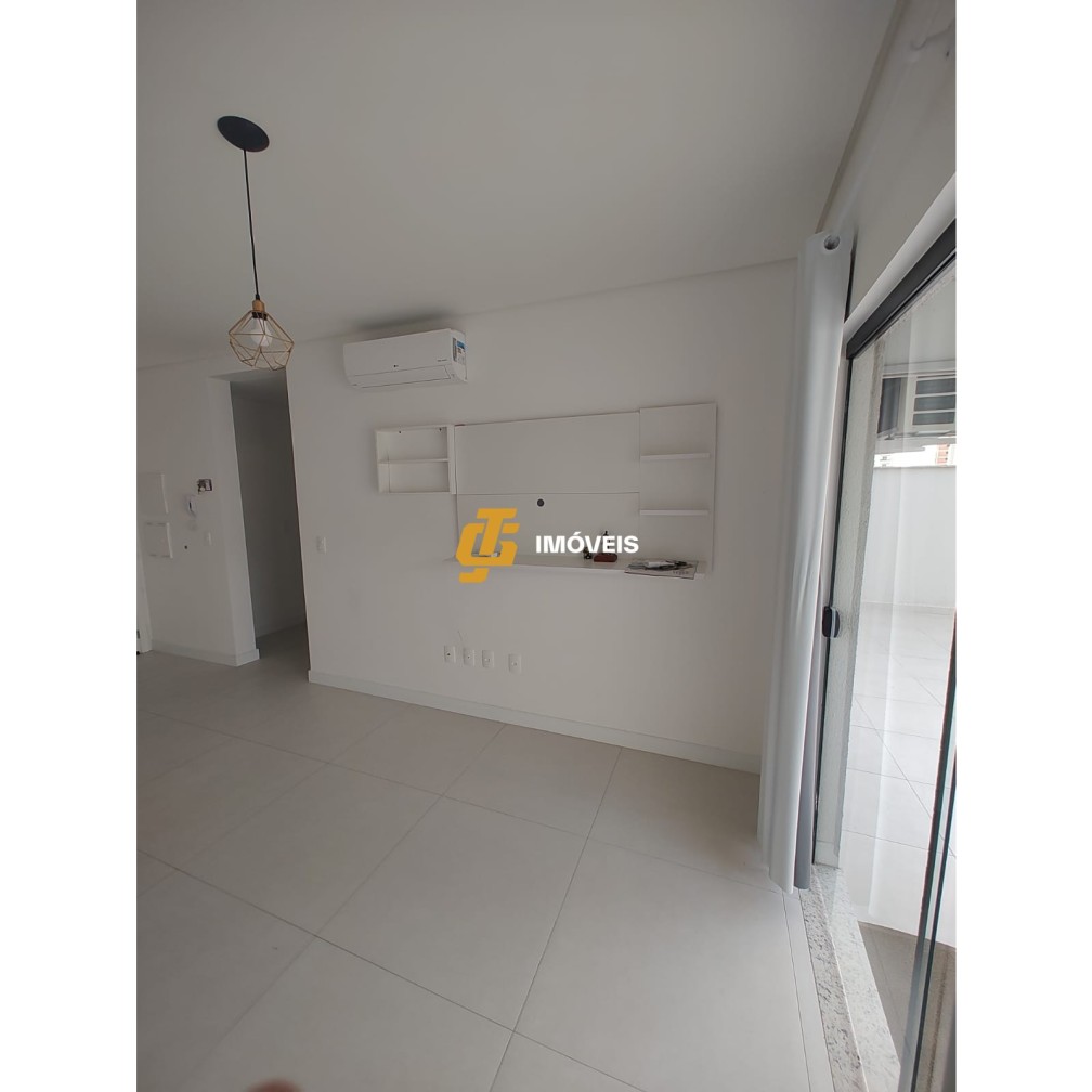 Apartamento à venda com 1 quarto, 171m² - Foto 3