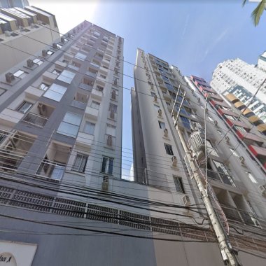 Apartamento Reformado em Balneário Camboriú
