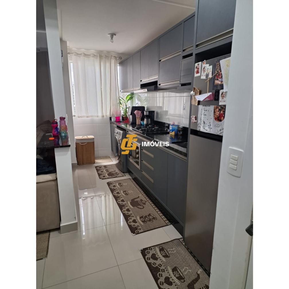 Apartamento à venda com 2 quartos, 50m² - Foto 2