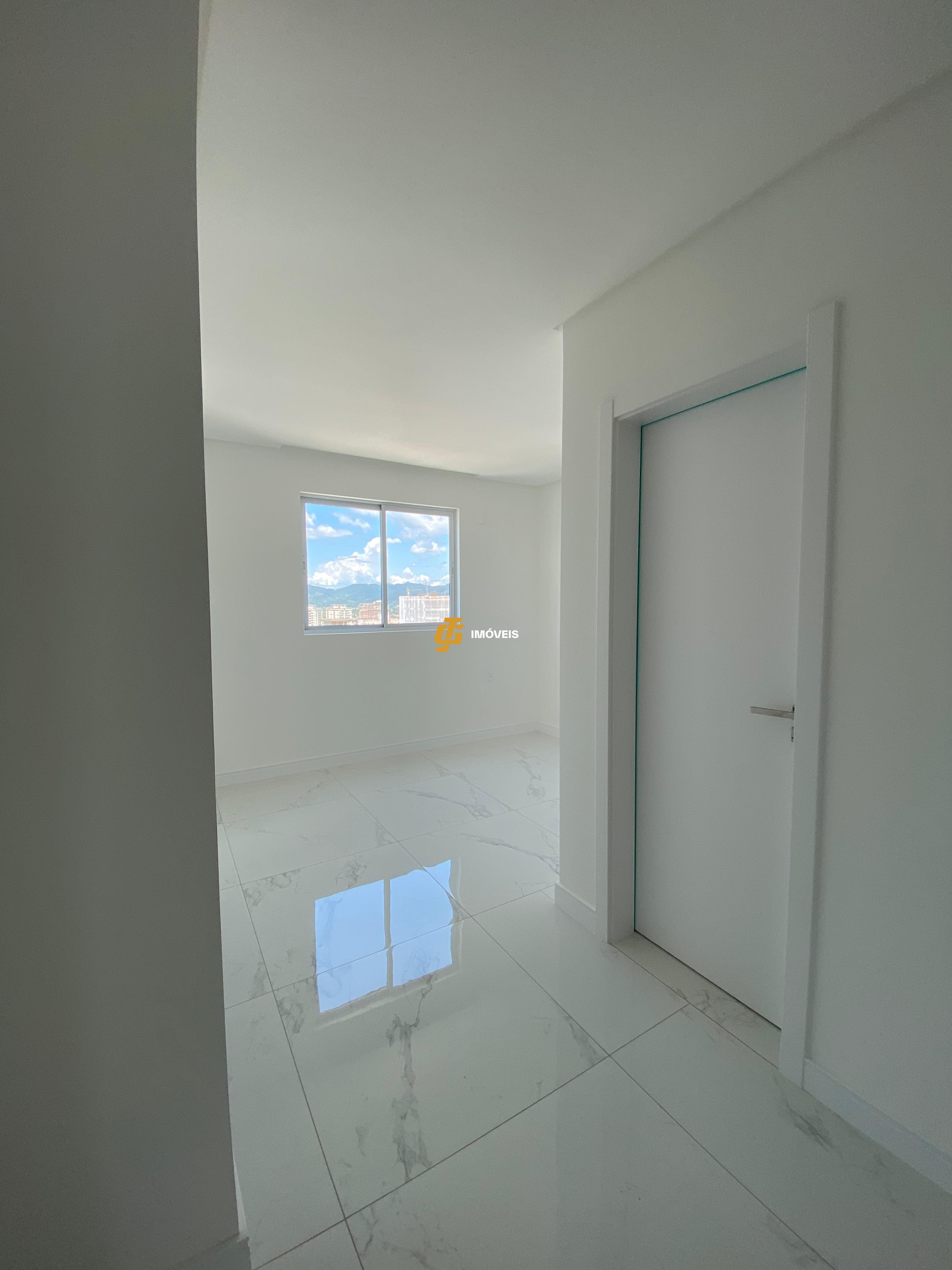 Apartamento à venda com 3 quartos, 160m² - Foto 4