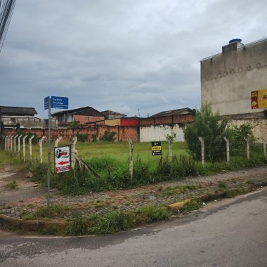 Oportunidade: Dois Terrenos Escriturados