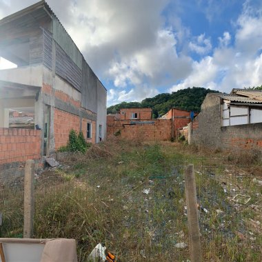 Terreno para Venda no bairro Monte Alegre em Camboriú