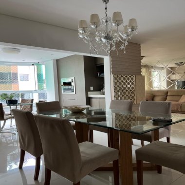 🏙️ Apartamento Diferenciado no Imperial Tower – Balneário Camboriú