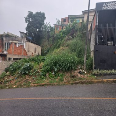 Terreno à Venda – Escriturado | Bairro Tabuleiro – Camboriú