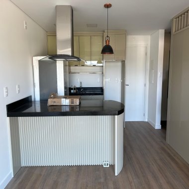 Apartamento Mobiliado para Locação – Praia Brava Riviera