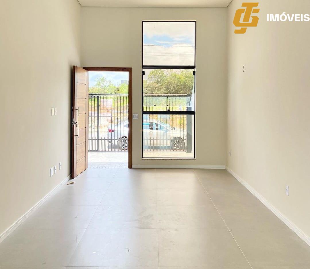 Casa à venda com 3 quartos, 100m² - Foto 5