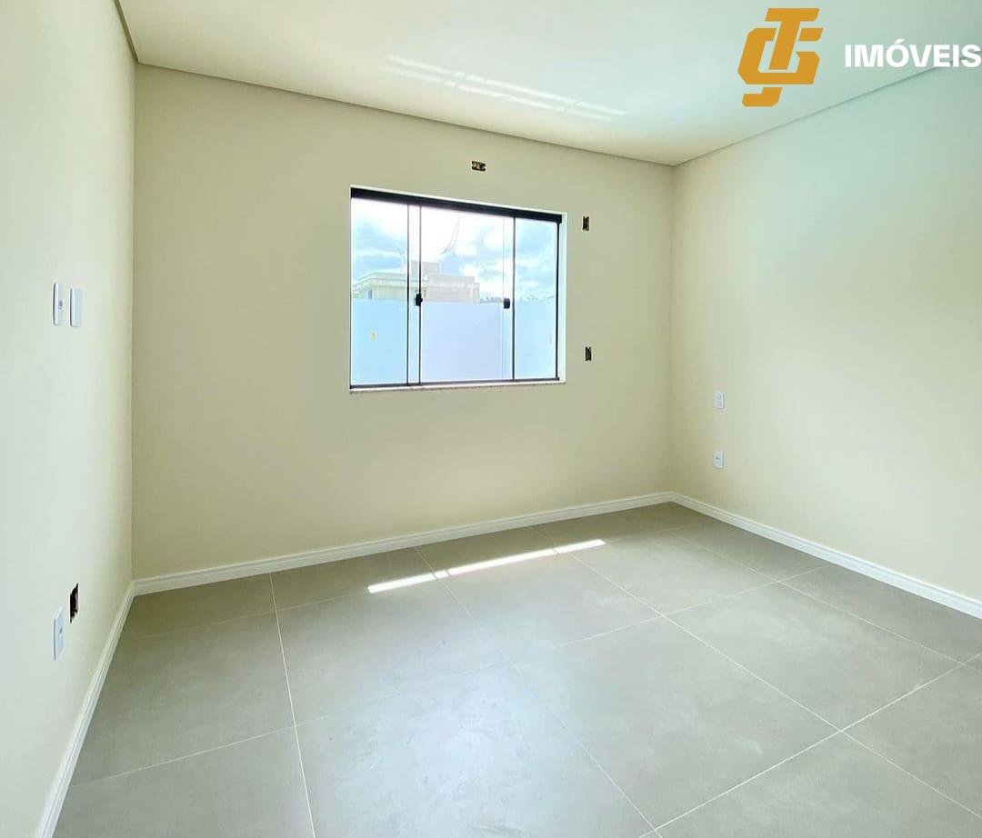 Casa à venda com 3 quartos, 100m² - Foto 8